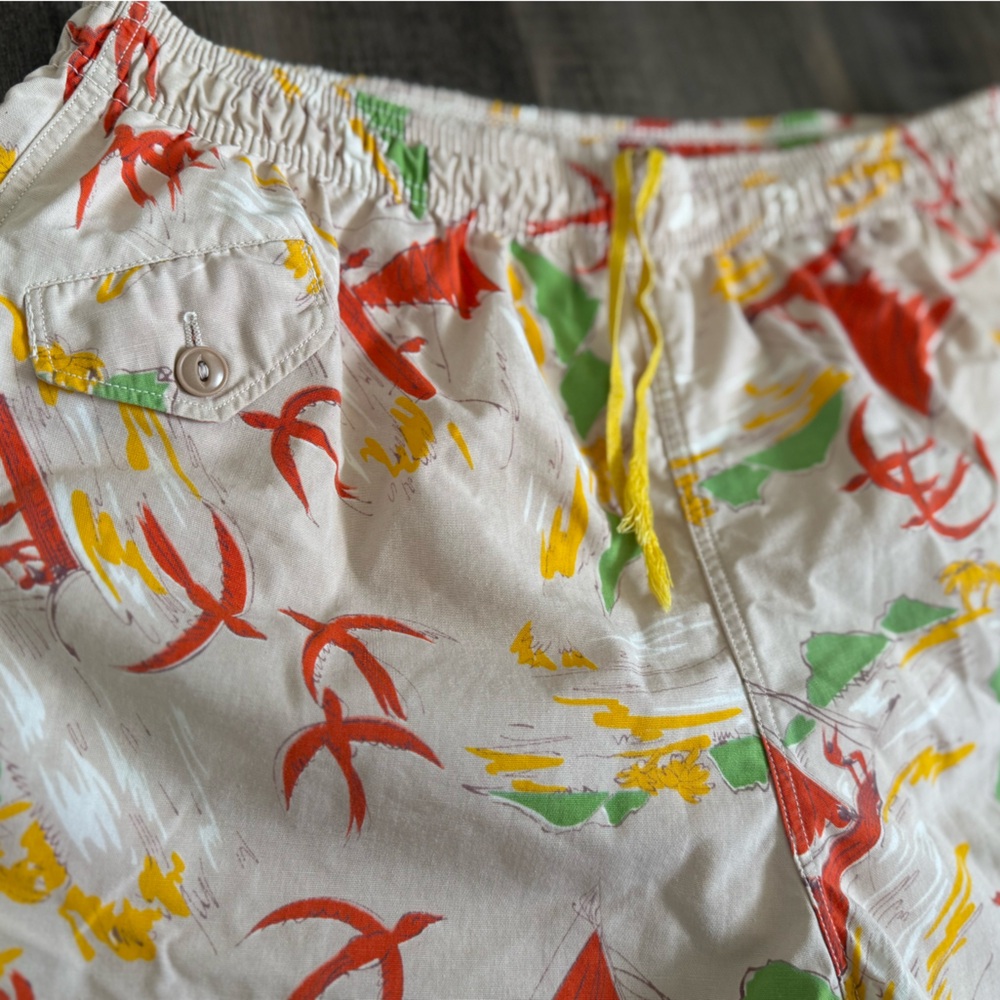 Vintage SwimAway Men’s 36 Surf Swim Trunks.